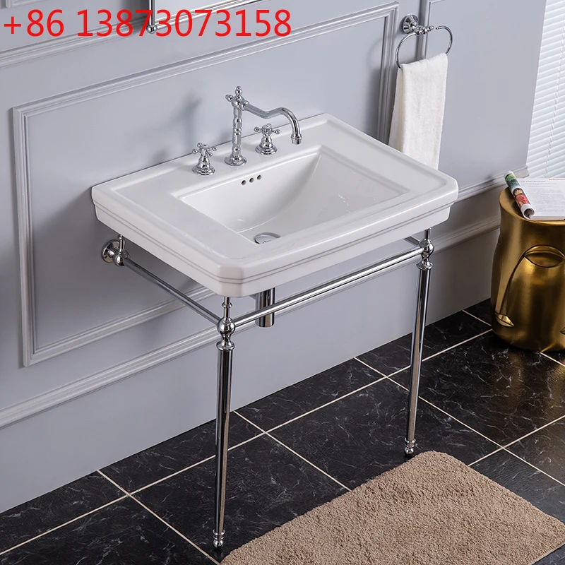 Home Bathroom Design Simple - Üç delikli braketli lavabo, tavandan tabana,